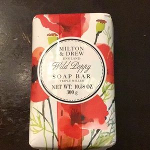 Milton & Drew Wild Poppy Soap Bar